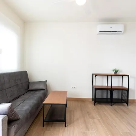 Apartment Cervantes 17 *