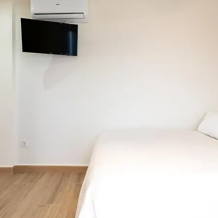 Apartment Cervantes 17 *